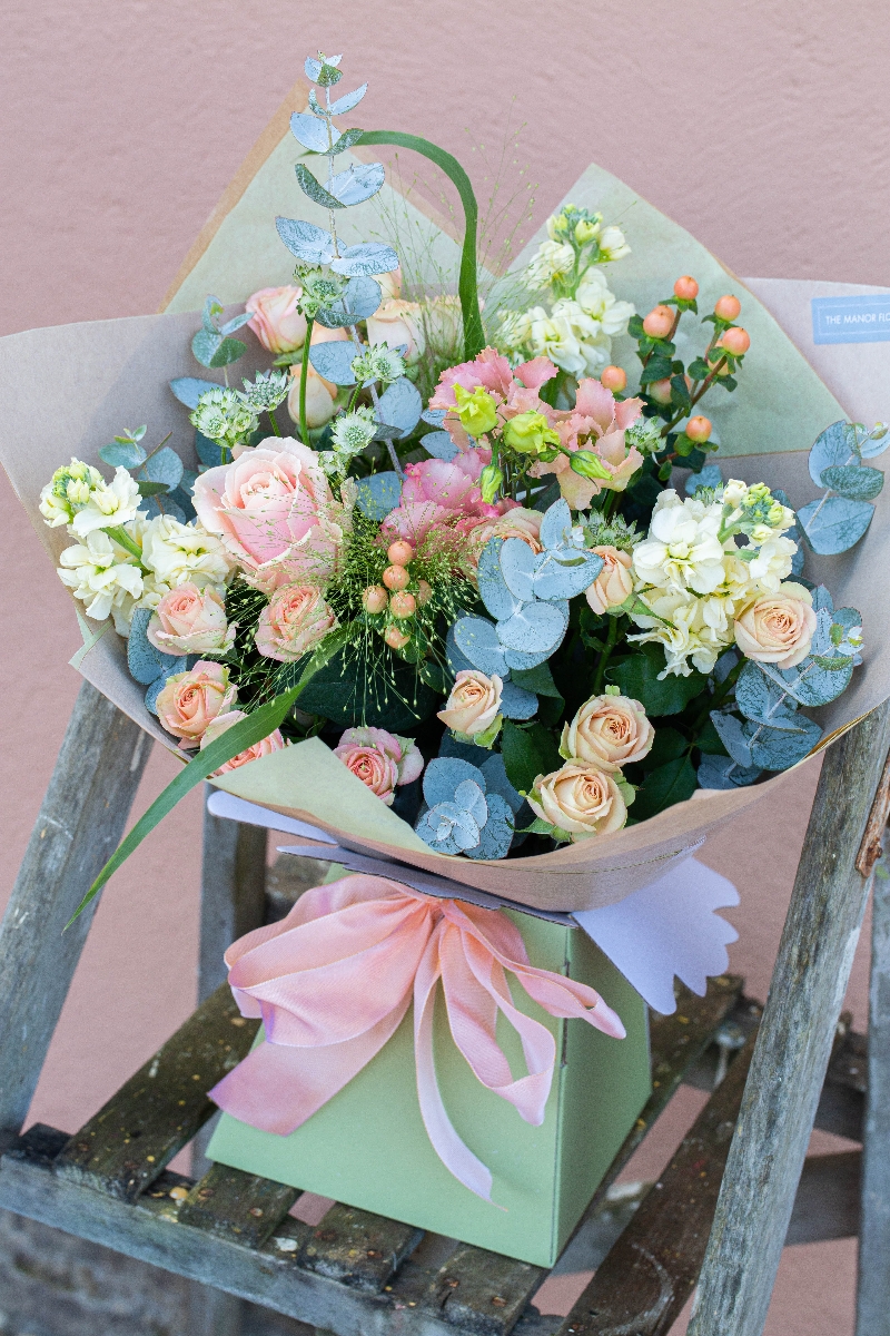 Peaches and Cream Handtied