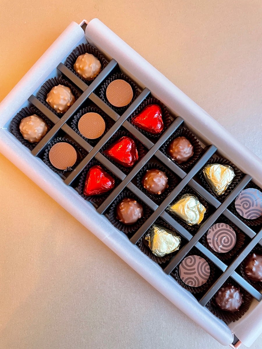 Love Cocoa Box of chocolates