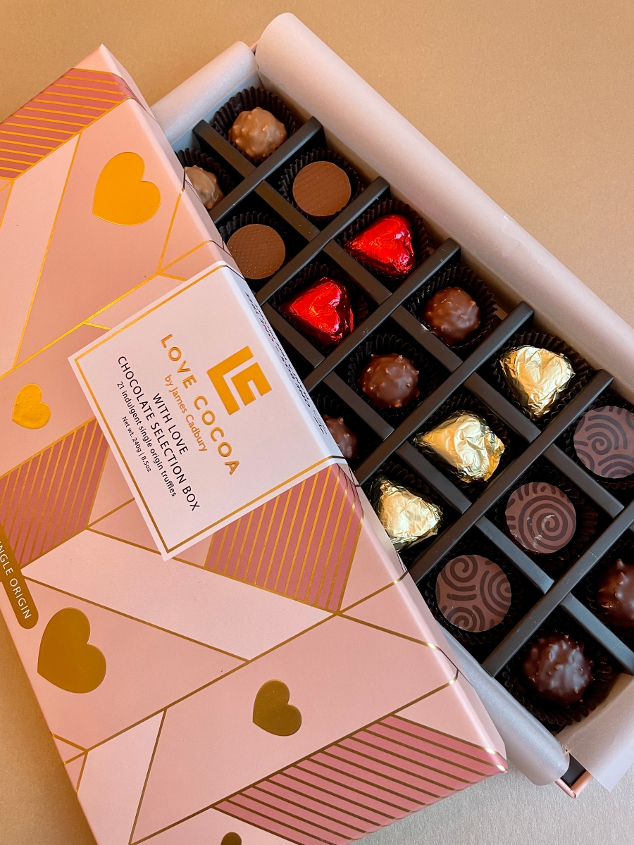 Love Cocoa Box of chocolates