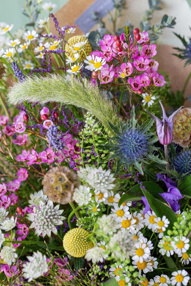 Meadow Handtied