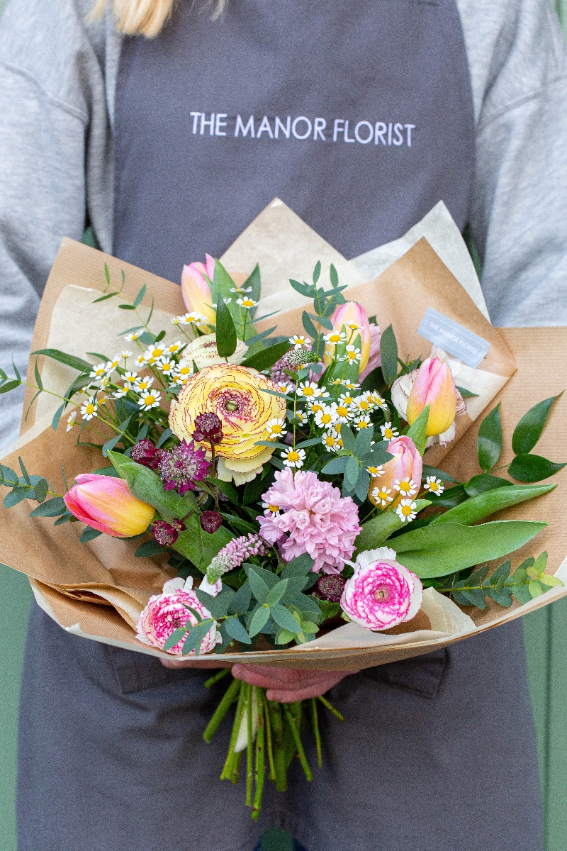 Spring Raspberry Ripple Handtied