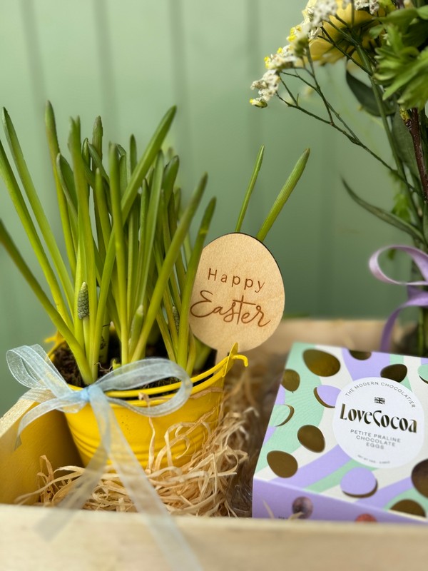 Spring Easter Gift Box