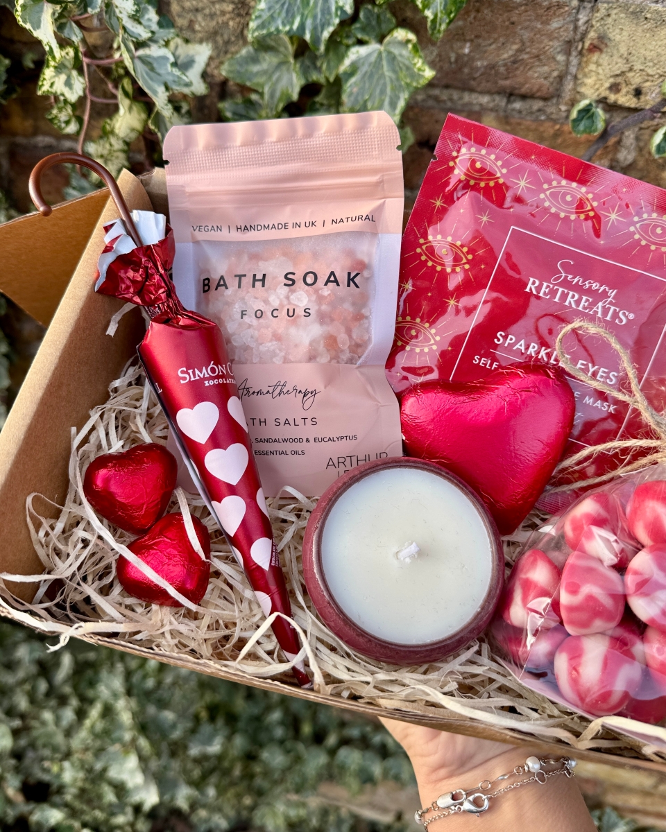 Strawberry Kiss Gift Box