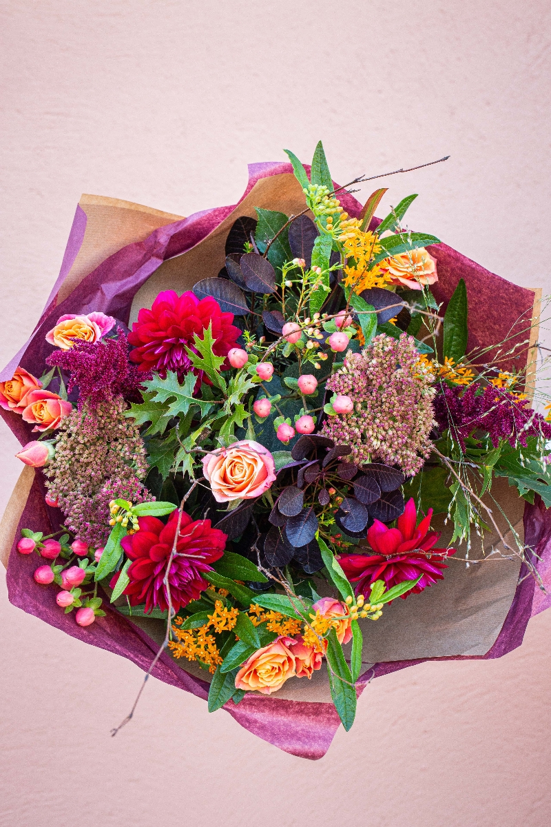 Autumn Feels Handtied